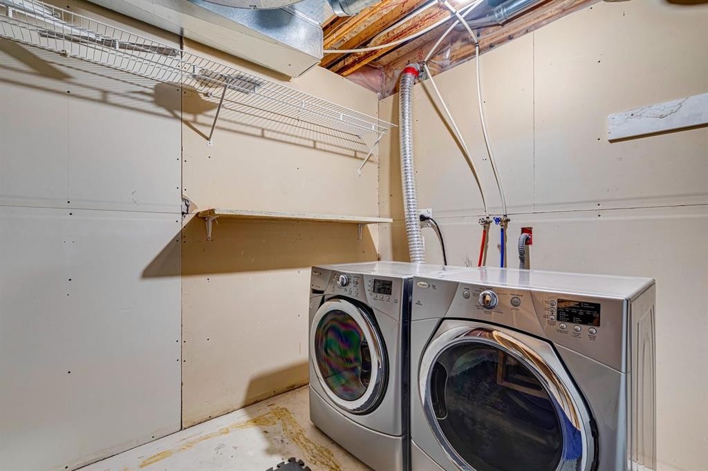 87 Cimarron Meadows Way, Okotoks, AB - Indoor Photo Showing Laundry Room