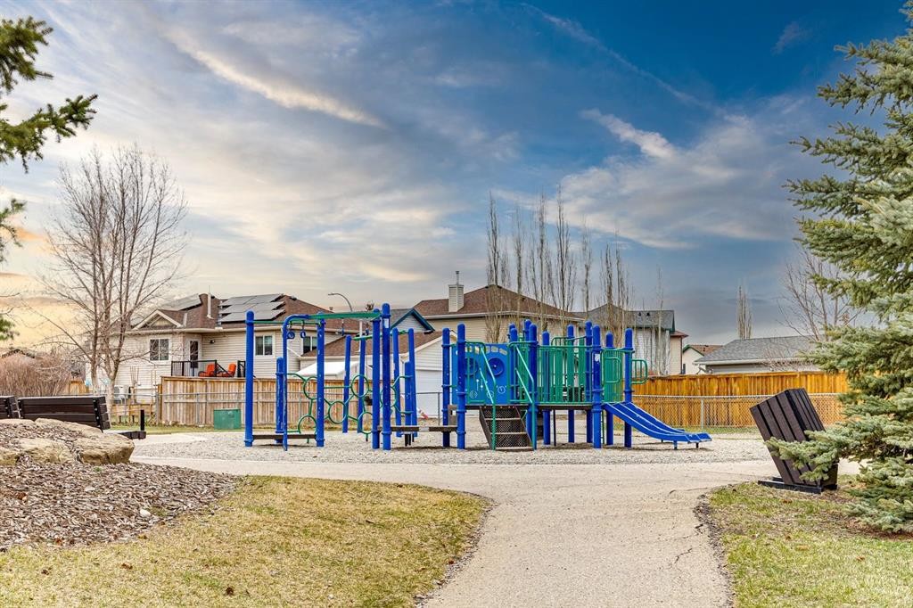 87 Cimarron Meadows Way, Okotoks, AB - Outdoor