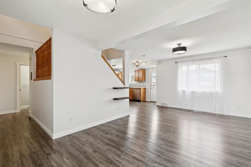 87 Cimarron Meadows Way, Okotoks, AB - Indoor