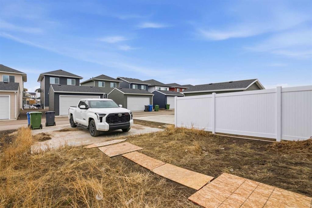 592 Dawson Drive, Chestermere, AB - Outdoor