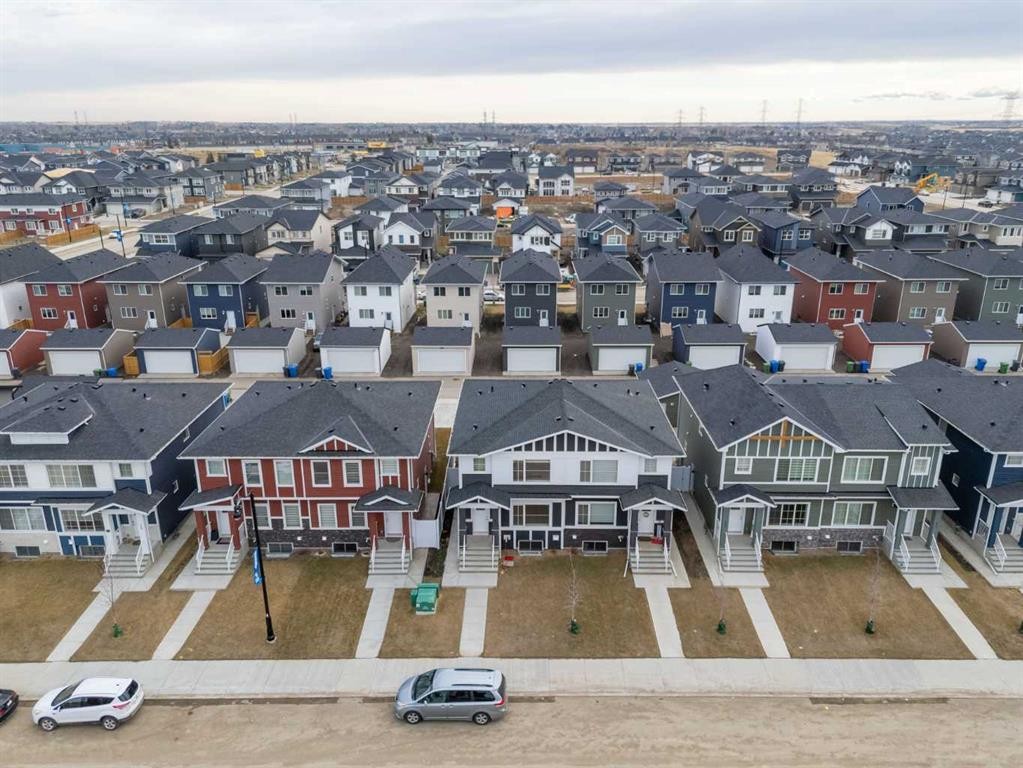 592 Dawson Drive, Chestermere, AB - Outdoor