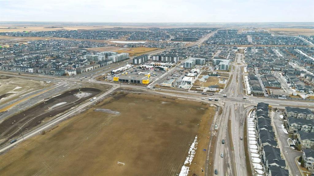 8 Evanscrest Gardens Nw, Calgary, AB - Outdoor With View