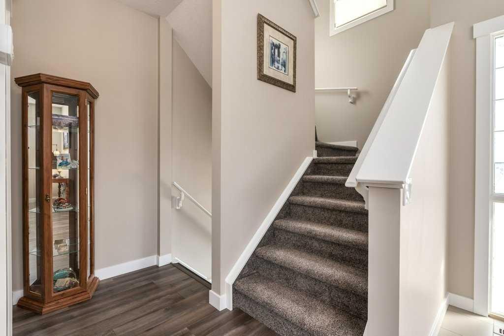 705 Nolan Hill Boulevard Nw, Calgary, AB - Indoor Photo Showing Other Room