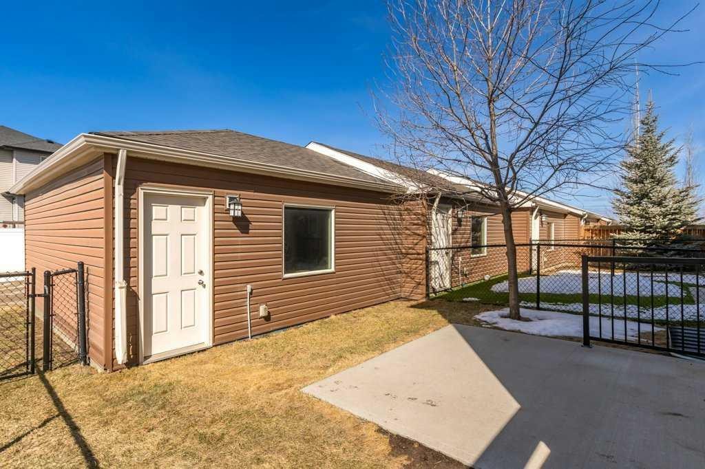 705 Nolan Hill Boulevard Nw, Calgary, AB - Outdoor