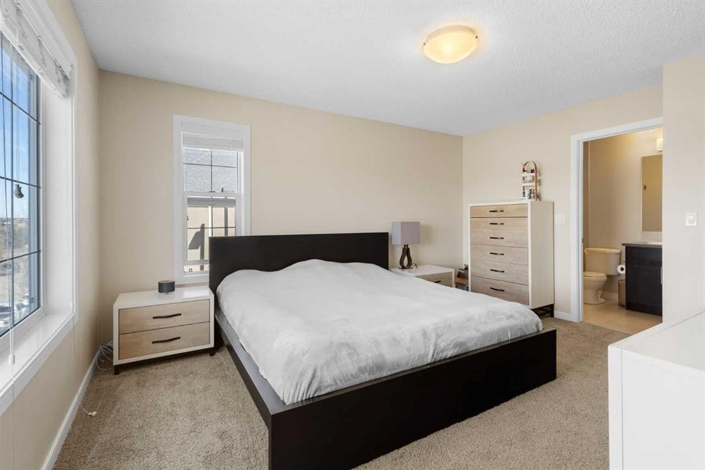 267 Mahogany Way Se, Calgary, AB - Indoor Photo Showing Bedroom