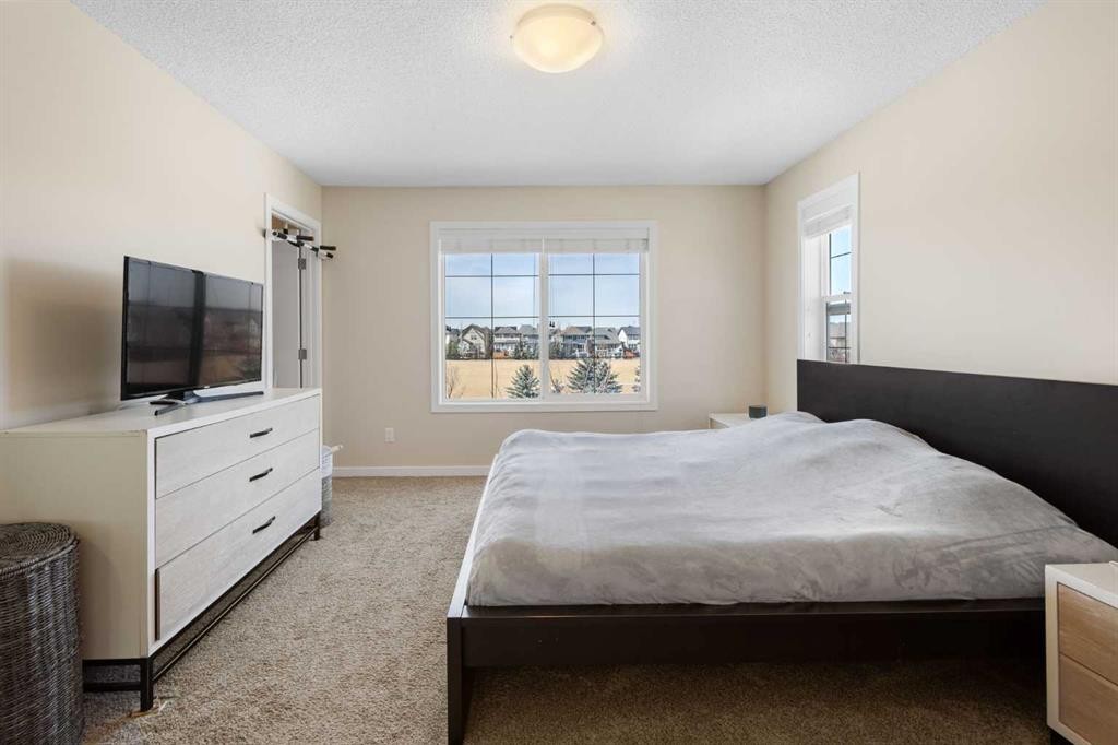 267 Mahogany Way Se, Calgary, AB - Indoor Photo Showing Bedroom