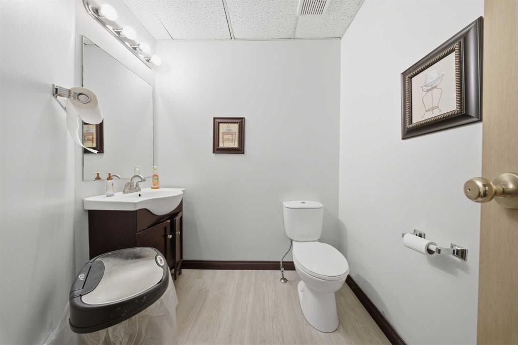 122 2 Avenue, Strathmore, AB