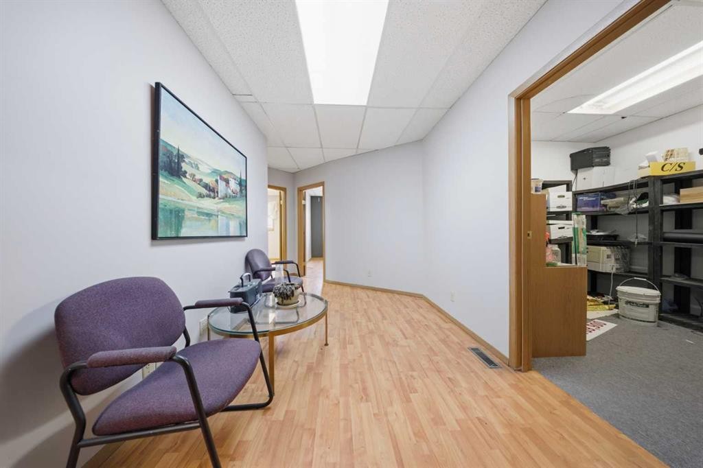 122 2 Avenue, Strathmore, AB