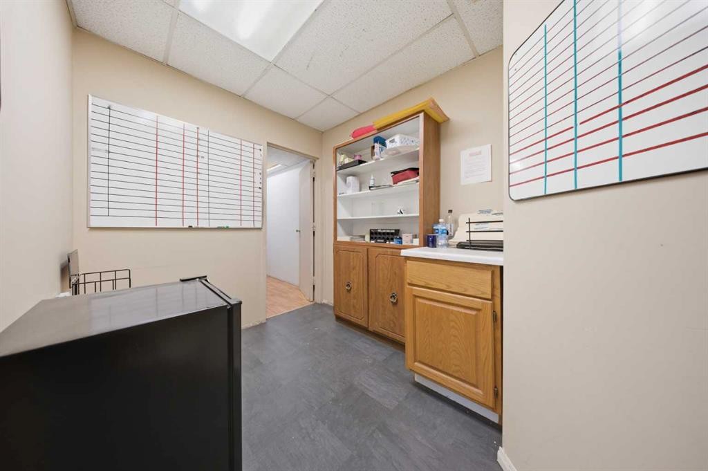 122 2 Avenue, Strathmore, AB