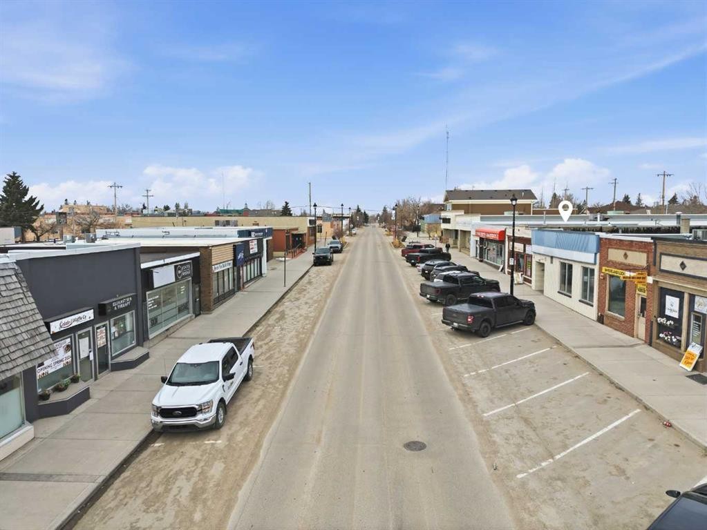 122 2 Avenue, Strathmore, AB