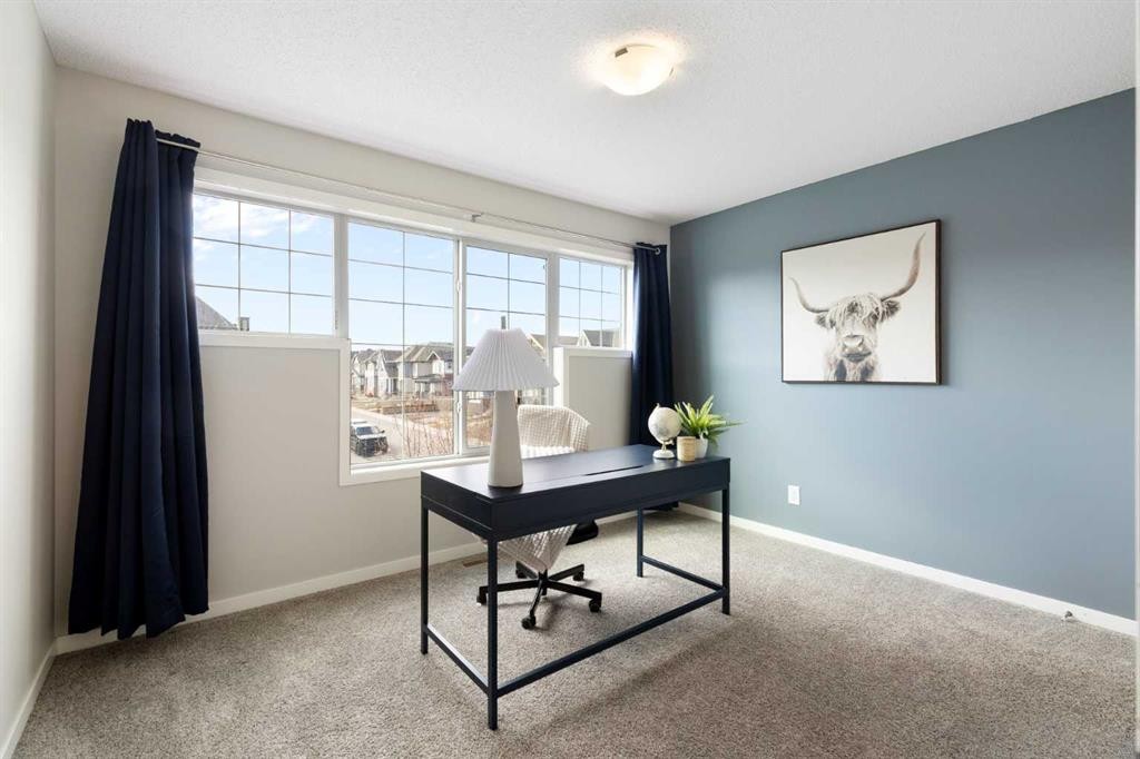 44 Marquis Link Se, Calgary, AB - Indoor Photo Showing Office