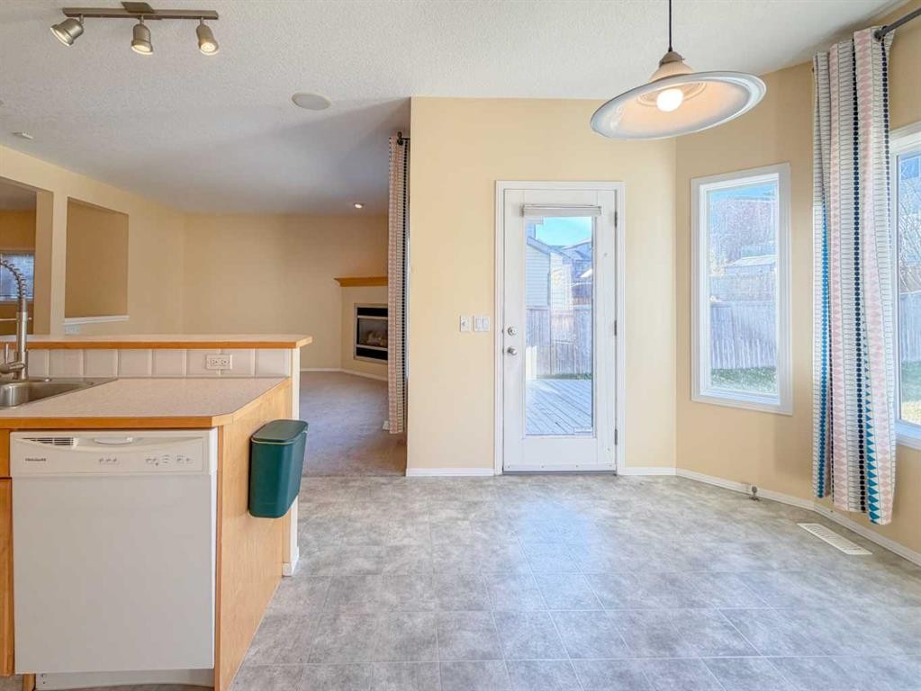21 Panamount Hill Nw, Calgary, AB - Indoor