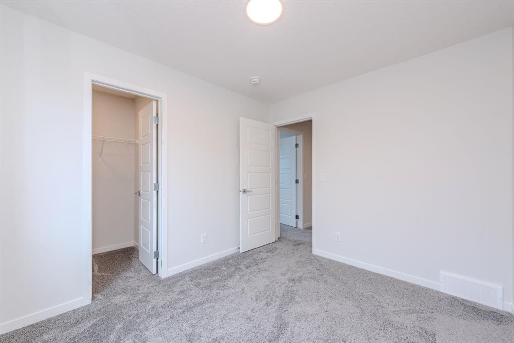 90 Edith Green Nw, Calgary, AB