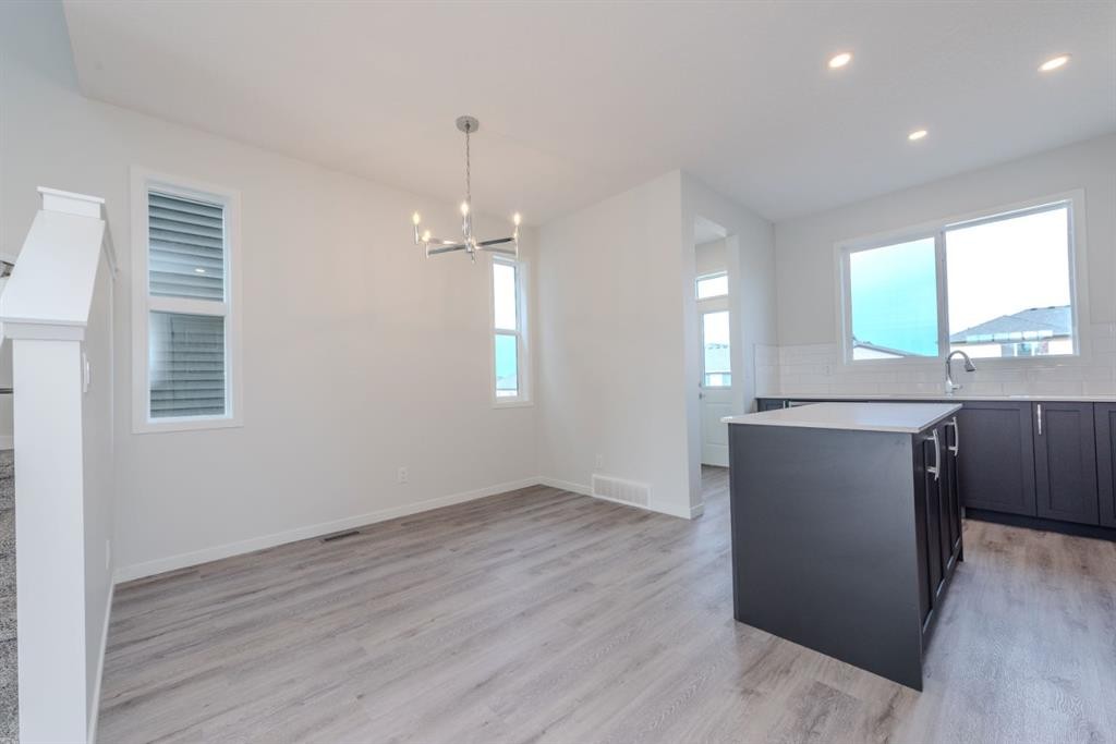 90 Edith Green Nw, Calgary, AB