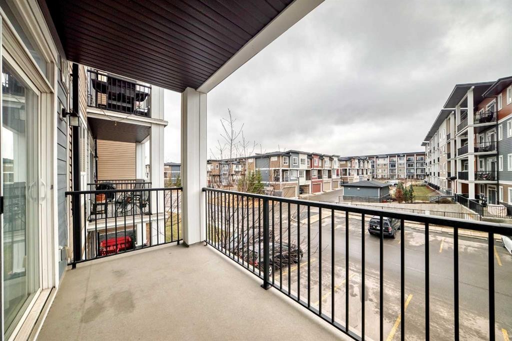 211-10 Walgrove Se, Calgary, AB - Outdoor With Balcony With Exterior