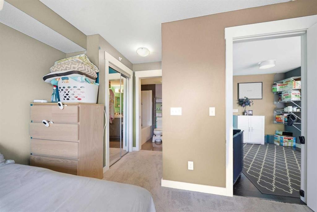 7415-302 Skyview Ranch Drive Ne, Calgary, AB - Indoor Photo Showing Bedroom