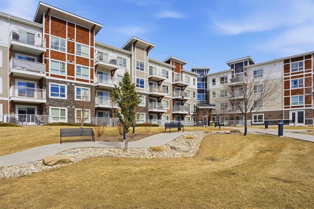 7415-302 Skyview Ranch Drive Ne, Calgary, AB - Outdoor With Facade
