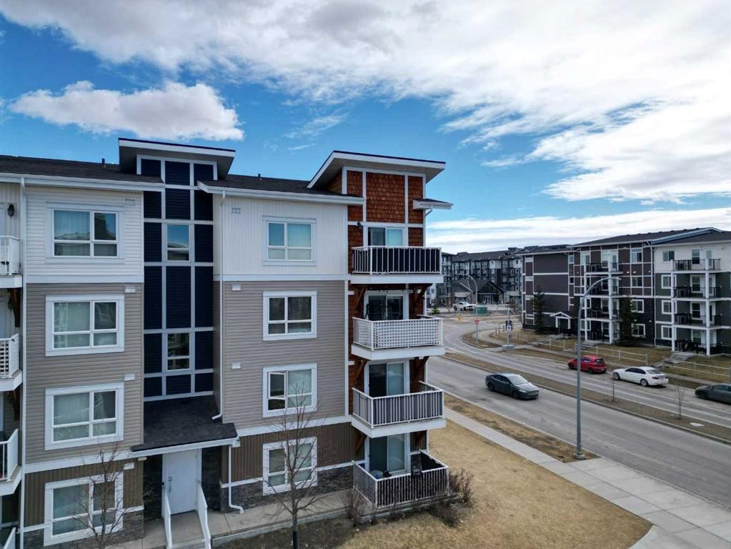 7415-302 Skyview Ranch Drive Ne, Calgary, AB - Outdoor With Facade