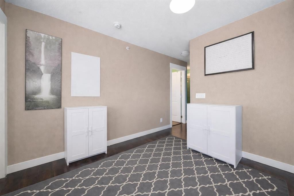 7415-302 Skyview Ranch Drive Ne, Calgary, AB - Indoor Photo Showing Other Room