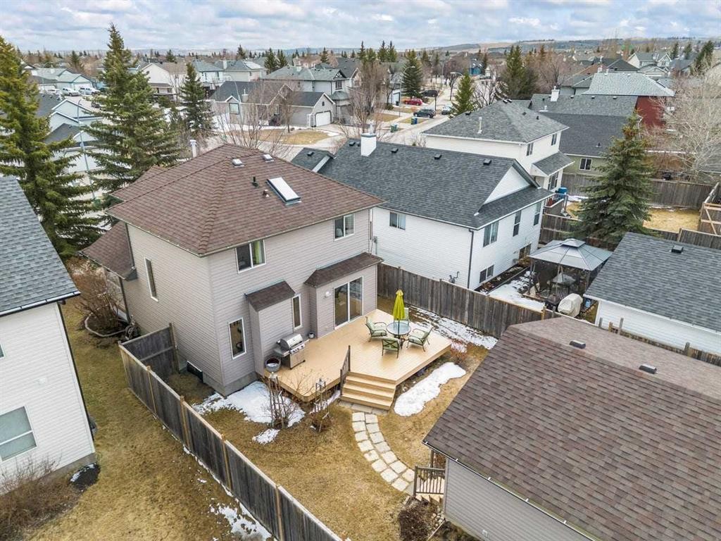 310 Somerset Drive Sw, Calgary, AB - Outdoor With Deck Patio Veranda