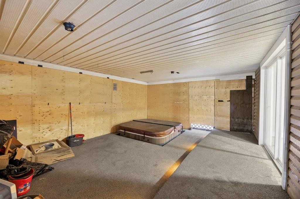 2158 22 Avenue, Didsbury, AB -