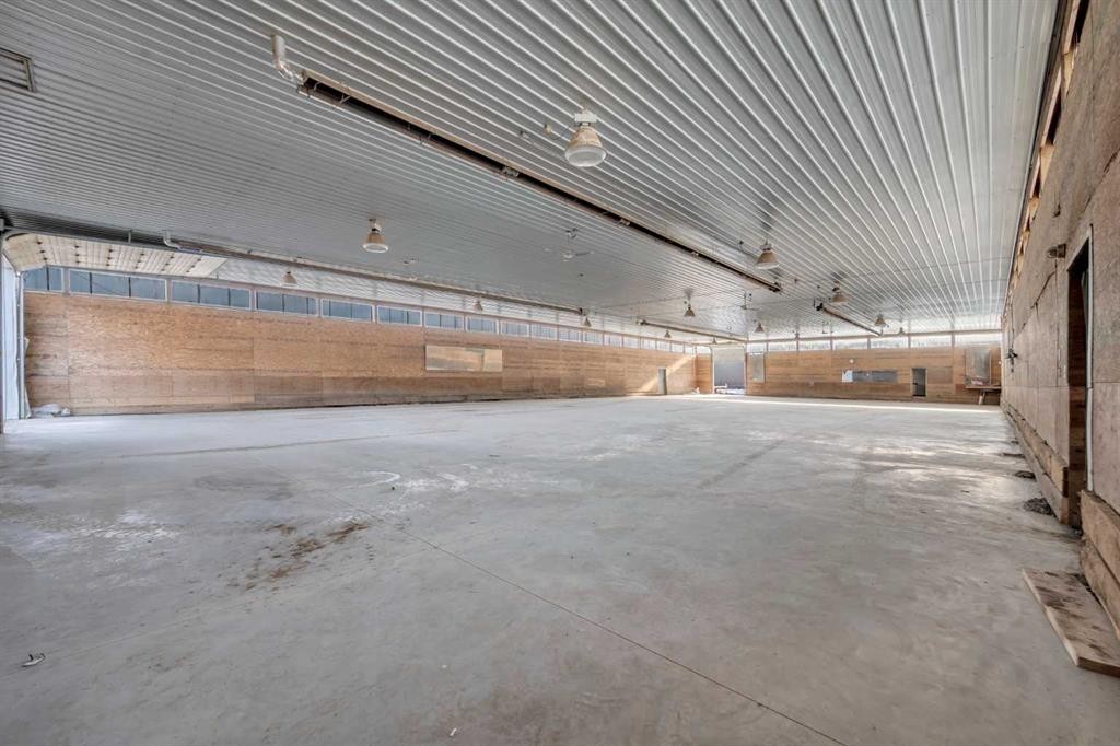 255192 Range Road 282, Delacour, AB -