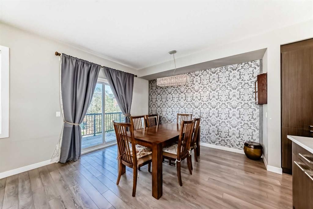 55-300 Marina Drive, Chestermere, AB - Indoor Photo Showing Dining Room