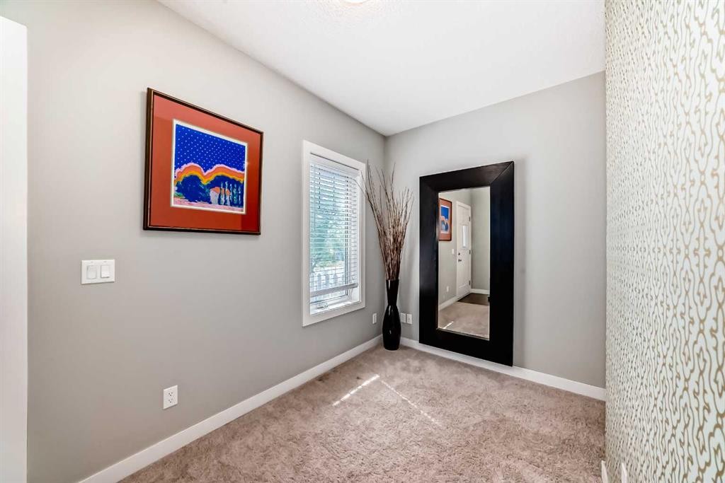 55-300 Marina Drive, Chestermere, AB - Indoor Photo Showing Other Room