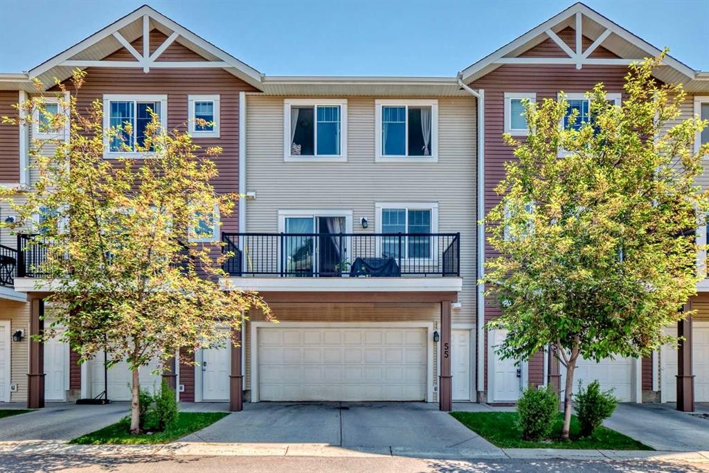 55-300 Marina Drive, Chestermere, AB - Outdoor With Balcony With Facade