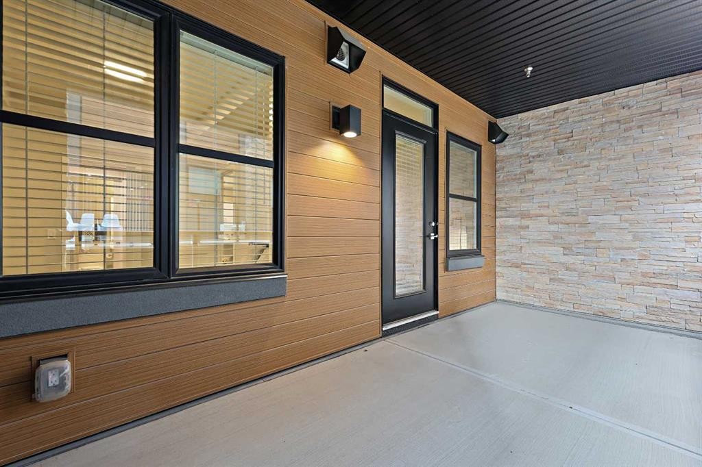 105-8355 19 Avenue Sw, Calgary, AB - Outdoor With Exterior