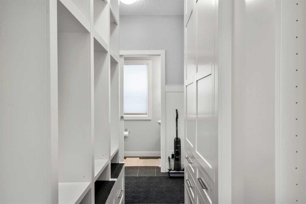 9 Sage Valley Park Nw, Calgary, AB - Indoor Photo Showing Other Room