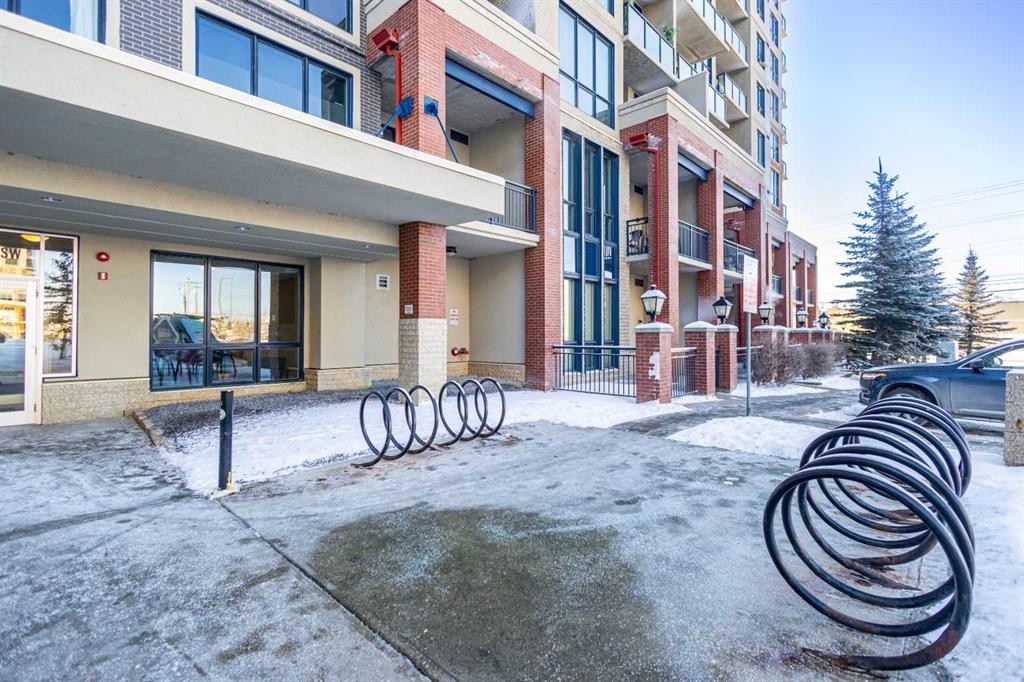 1009-8880 Horton Road Sw, Calgary, AB - Outdoor With Balcony With Facade