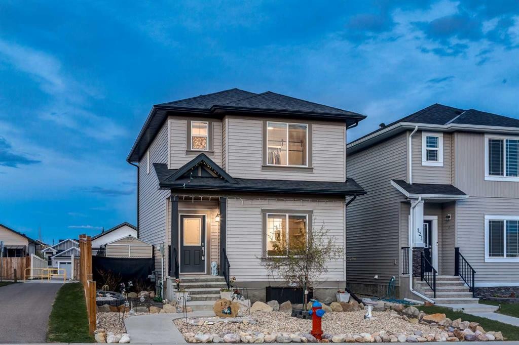 123 Drake Landing Loop, Okotoks, AB