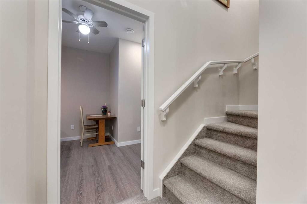 123 Drake Landing Loop, Okotoks, AB