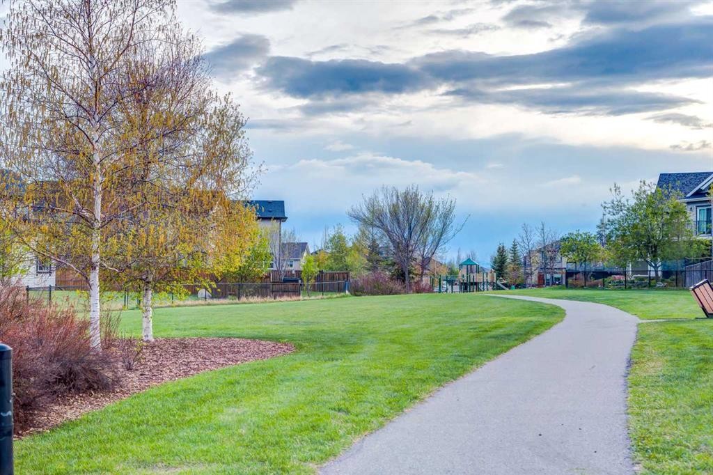 123 Drake Landing Loop, Okotoks, AB