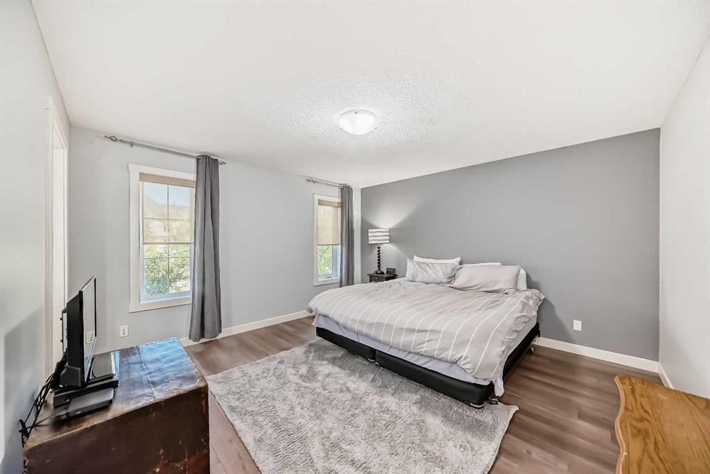 73 Cranleigh Heath Se, Calgary, AB