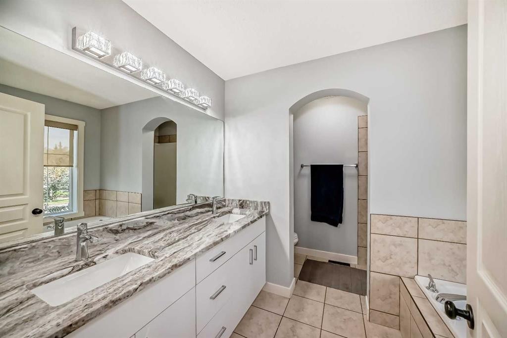 73 Cranleigh Heath Se, Calgary, AB