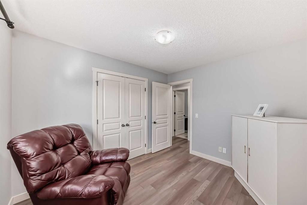 73 Cranleigh Heath Se, Calgary, AB