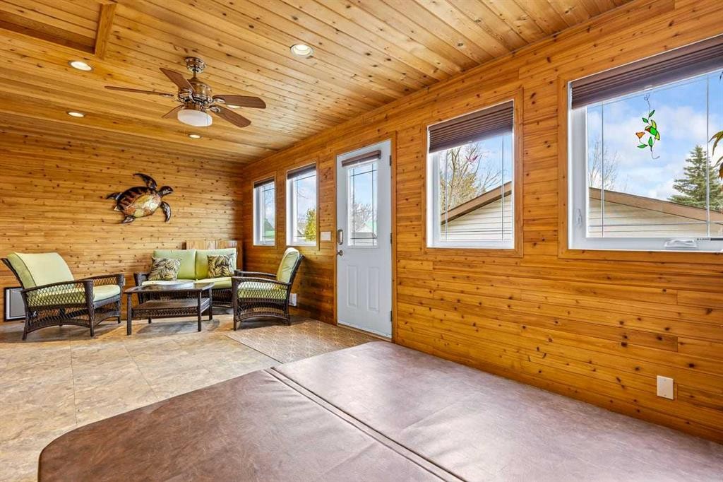 302 Stuart Street, Blackie, AB - With Exterior