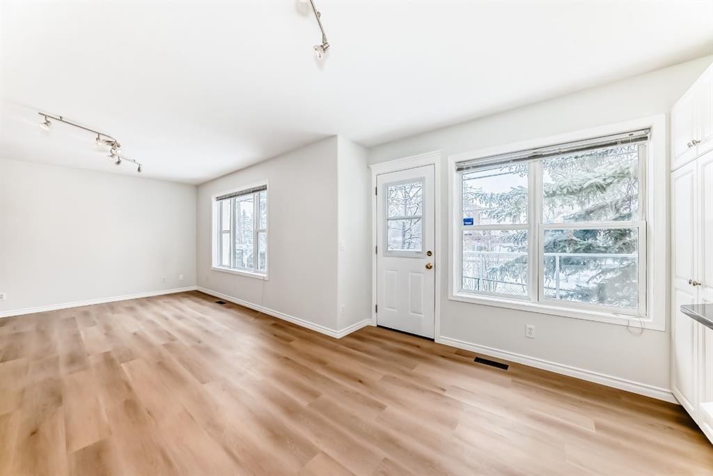 155 Prominence Heights Sw, Calgary, AB - Indoor Photo Showing Other Room