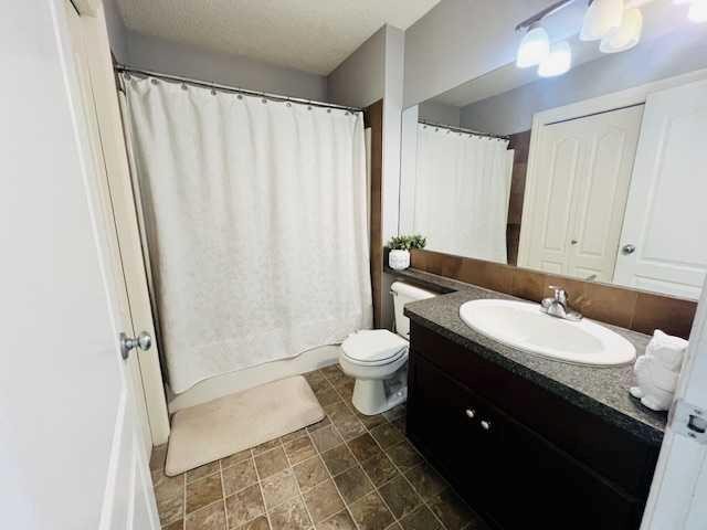 125 Saddlebrook Circle Ne, Calgary, AB - Indoor Photo Showing Bathroom