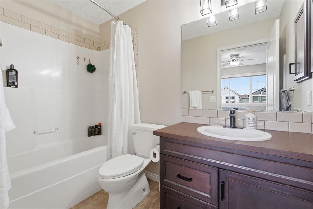 155 Copperpond Road Se, Calgary, AB