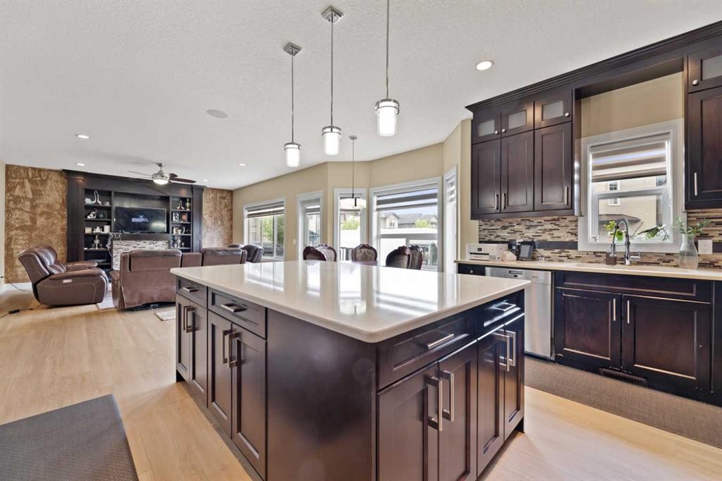150 Saddlelake Grove Ne, Calgary, AB - Indoor Photo Showing Kitchen With Double Sink With Upgraded Kitchen