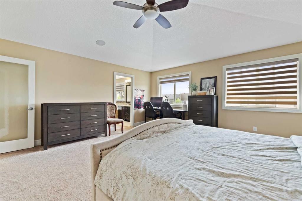 150 Saddlelake Grove Ne, Calgary, AB - Indoor Photo Showing Bedroom