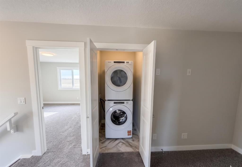 60 Ambledale Crescent, Calgary, AB - Indoor Photo Showing Laundry Room