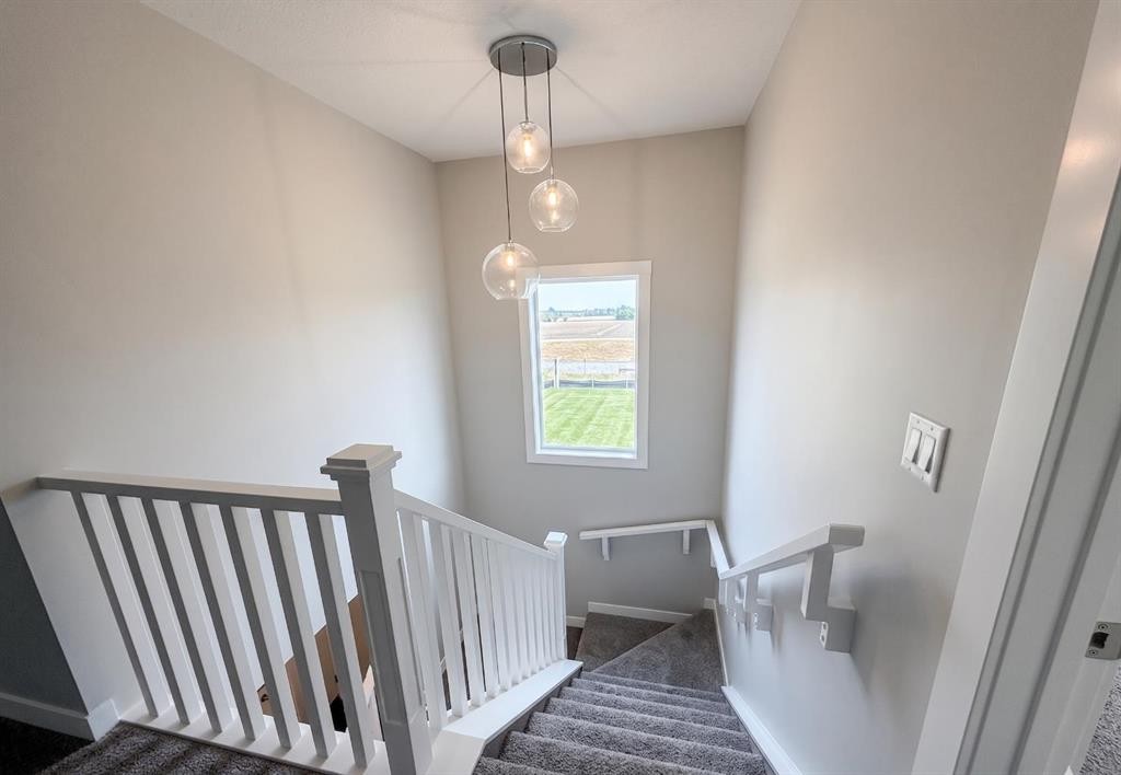 60 Ambledale Crescent, Calgary, AB - Indoor Photo Showing Other Room
