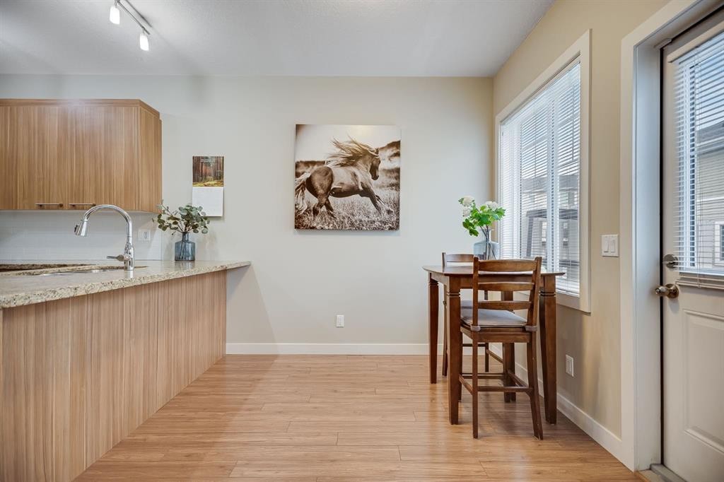 124-300 Marina Drive, Chestermere, AB - Indoor