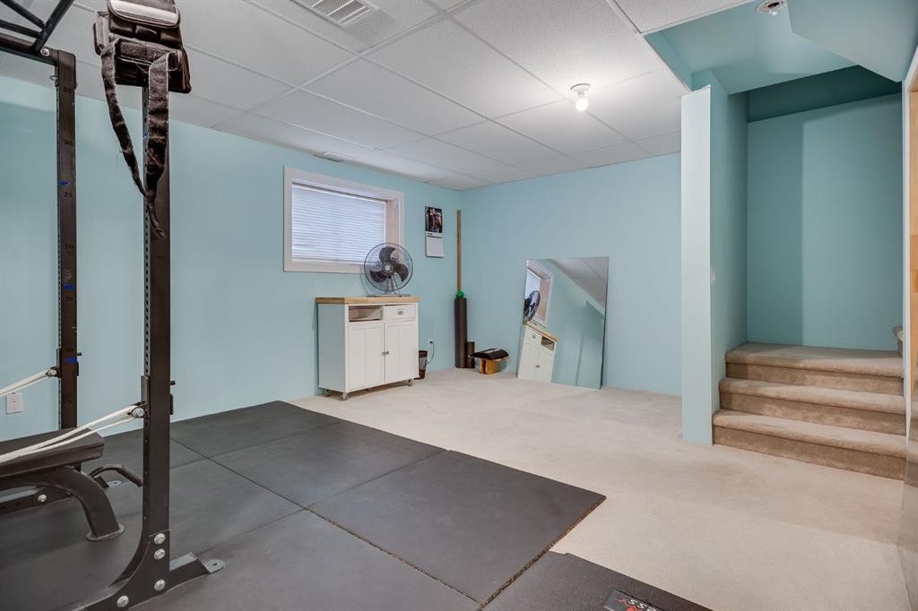 124-300 Marina Drive, Chestermere, AB - Indoor Photo Showing Other Room