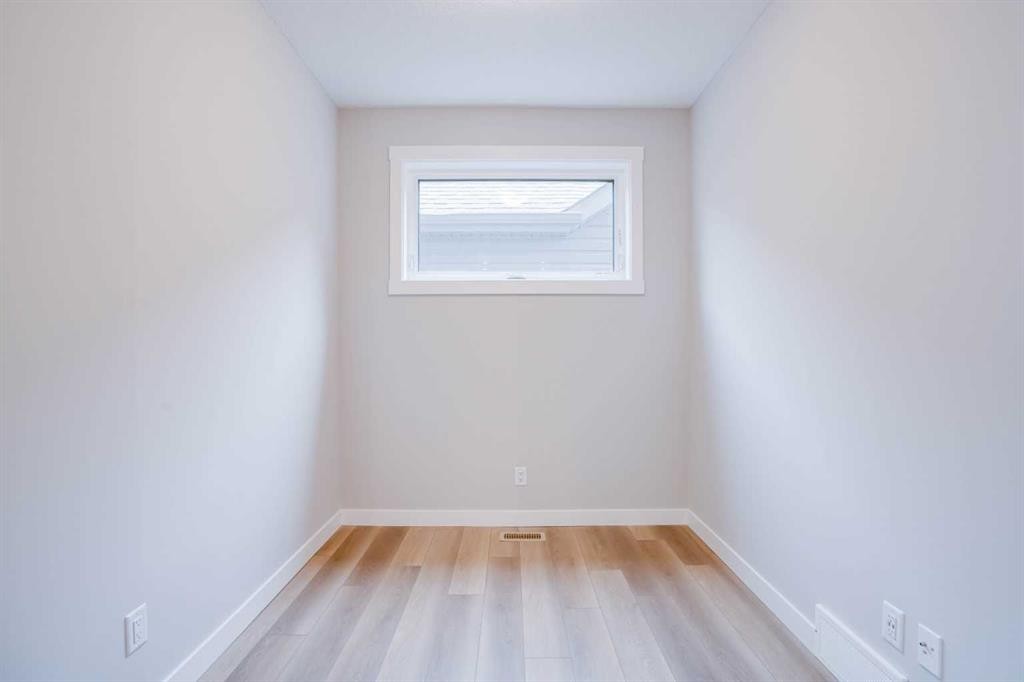 77 Calhoun Crescent Ne, Calgary, AB - Indoor Photo Showing Other Room