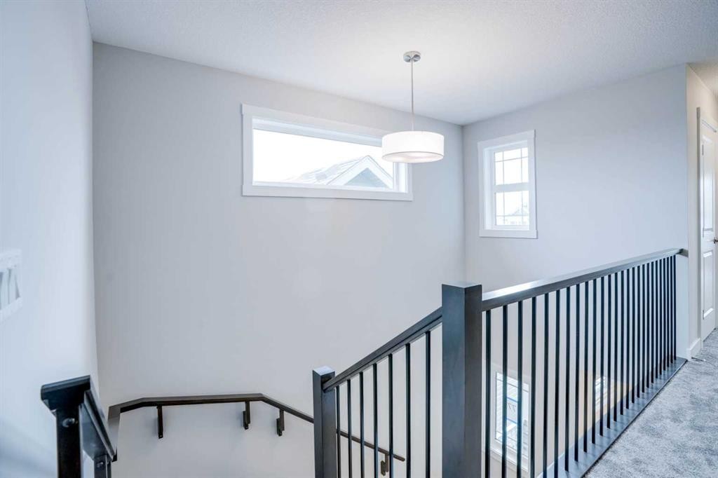 77 Calhoun Crescent Ne, Calgary, AB - Indoor Photo Showing Other Room